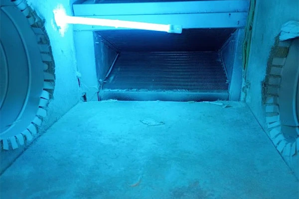 UV light installation